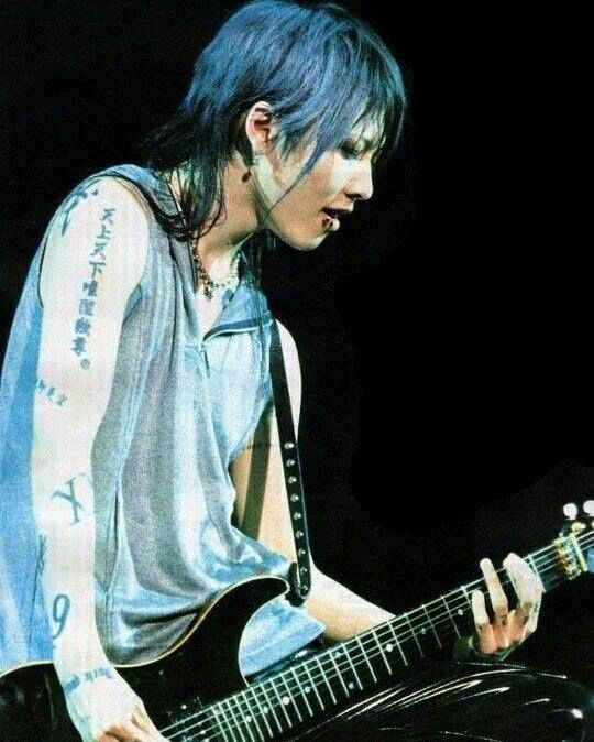 Samurai guitarist