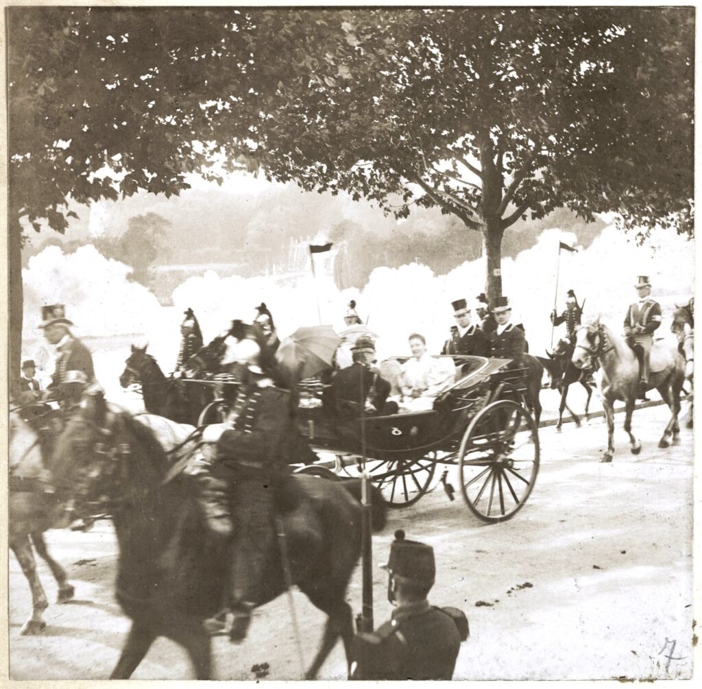 Paris : visite officielle du tzar Nicholas II en France du 5 au 9 octobre 1896
