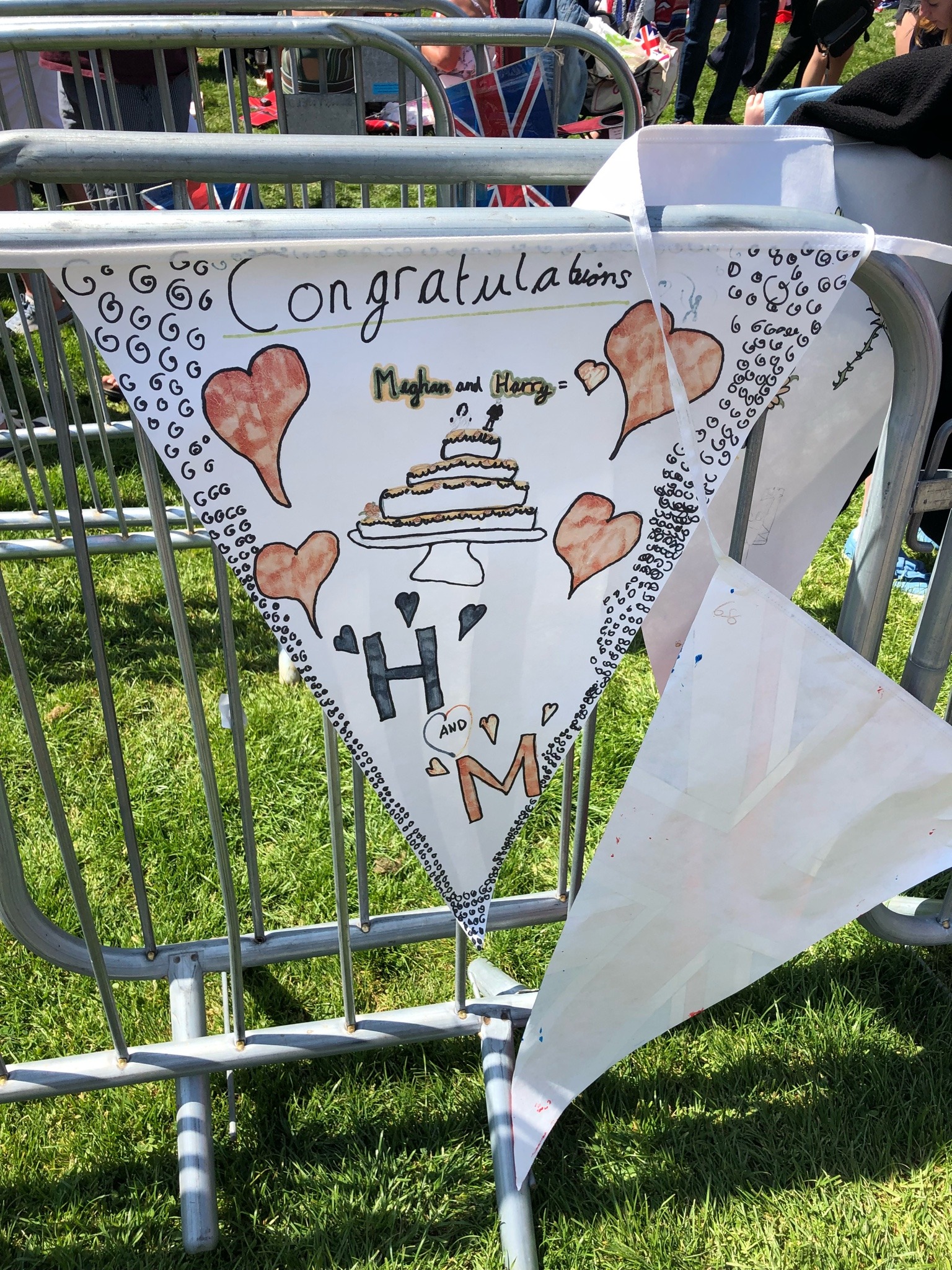 La foule britannique mariage Harry & Meghan