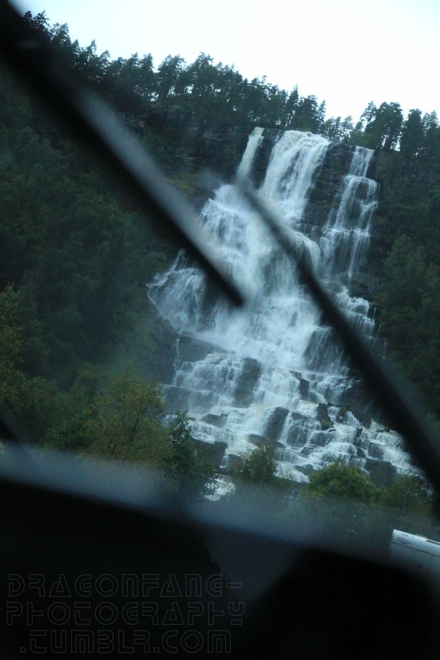 La montagne de la source VOSS