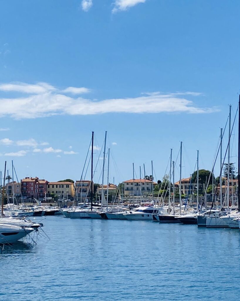 Le Grand Bleu Saint jean Cap Ferrat