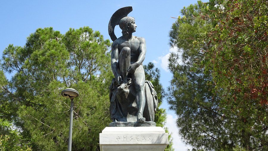 Statue de Thésée à Athènes