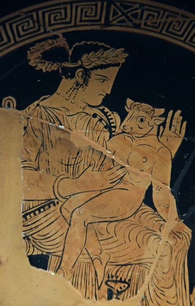 pasiphae et Asterion bébé vase grec