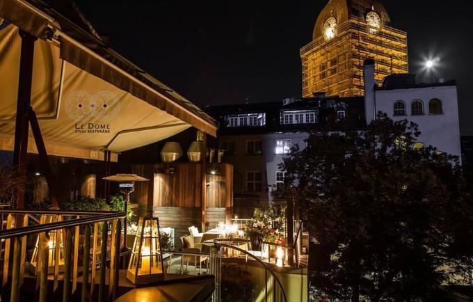 Riga by night and diner soigné