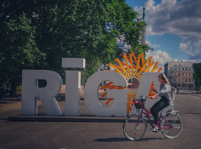 Bienvenue à  Riga par NikoLatham