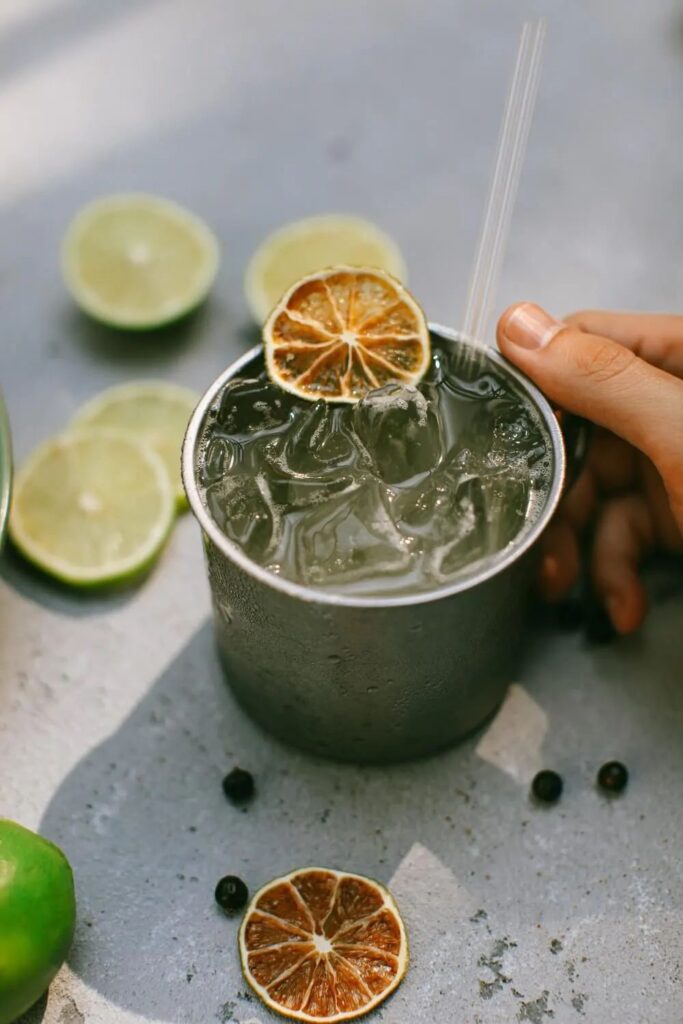 les multiples bienfaits de la verveine citronnée - santé magazine