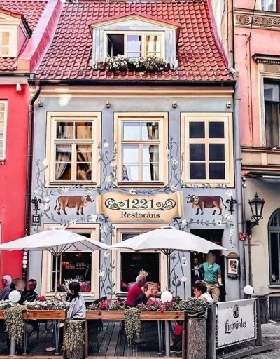 Riga café dans la vieille ville Vecriga