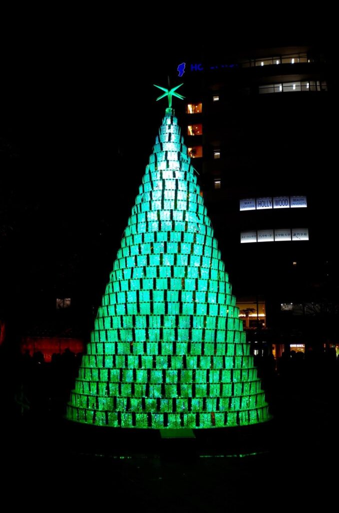 Le sapin de Noel à leds de Roppongi à Minato-Ku