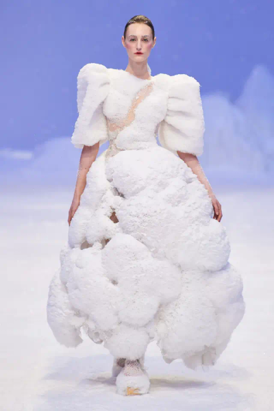 ss20 couture Guo Pei Spring 2020 Couture