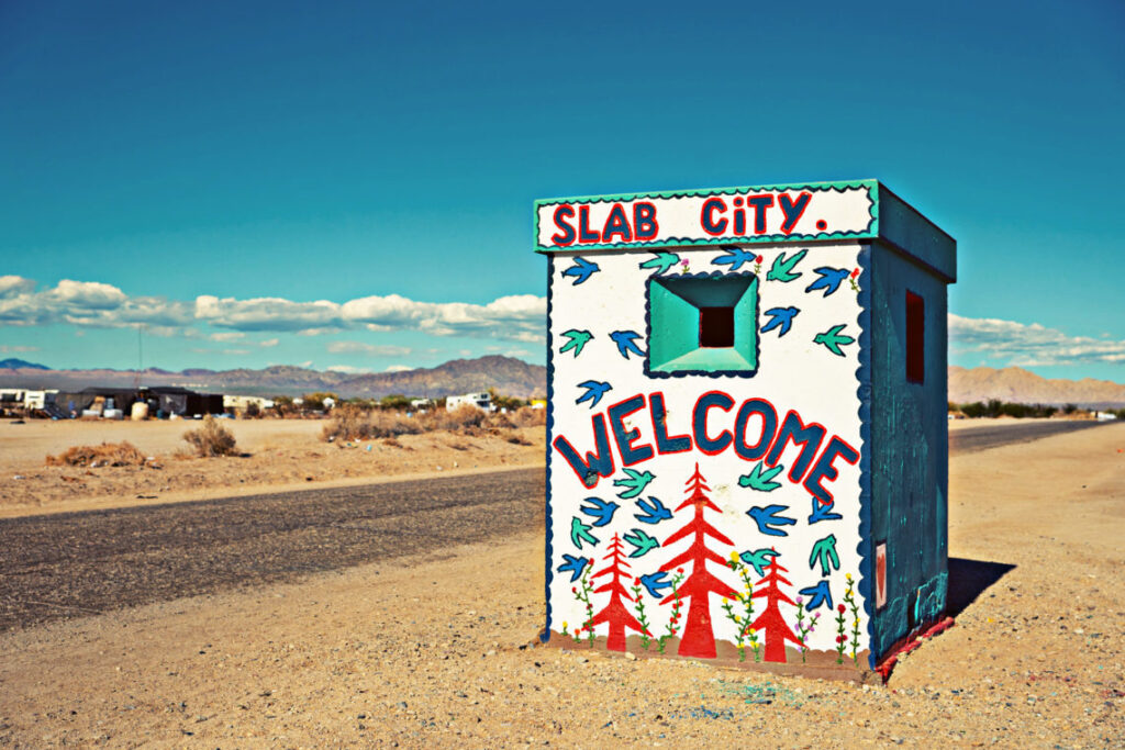 Slab city welcome sign in the desert