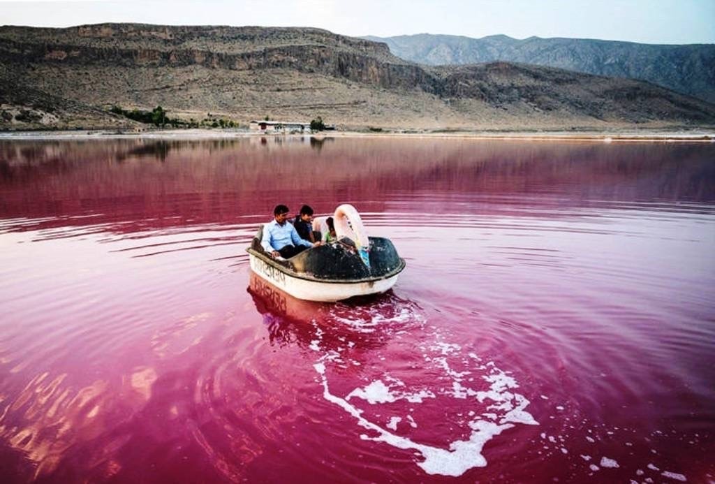 lac rose salé maharloo
