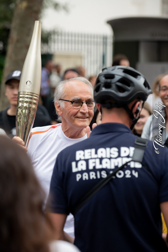 Relais de la flamme Bertrand Bellon - Photos Thierry Joly