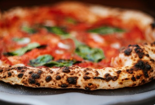 Pizza à la pâte parfaite