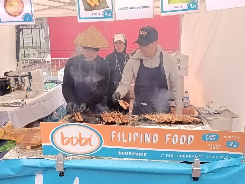 Street Food Stand de cuisine Philippines durant le Asian Street Food Festival