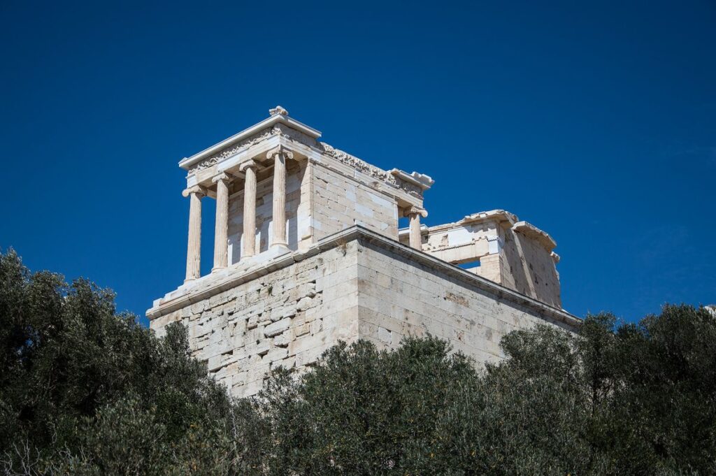 Hellas Temple of Athena Nike | Le Temple d'Athéna  by Max Polis