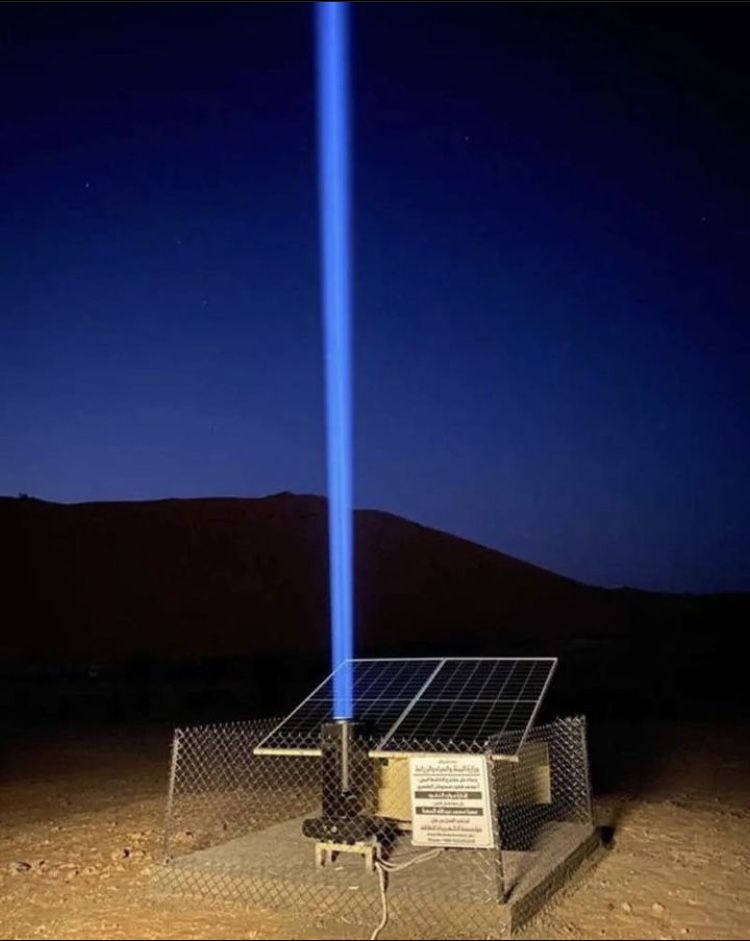 Lasers dans le désert d'arabie saoudite. copyright CNN