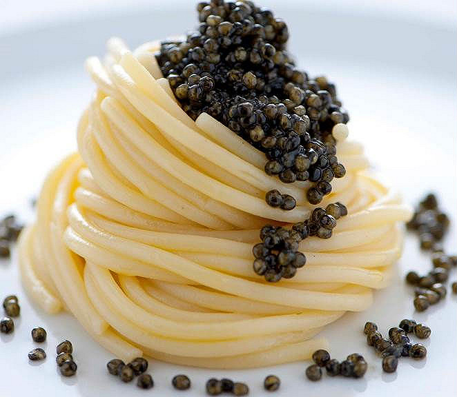 Pâtes Spaghetti aux Huîtres et Caviar. Copyright Ristorante Cracco