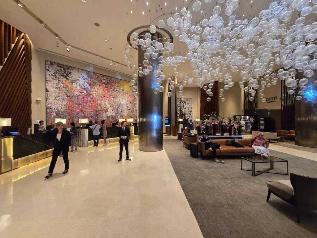 Fairmont Singapore le lobby
