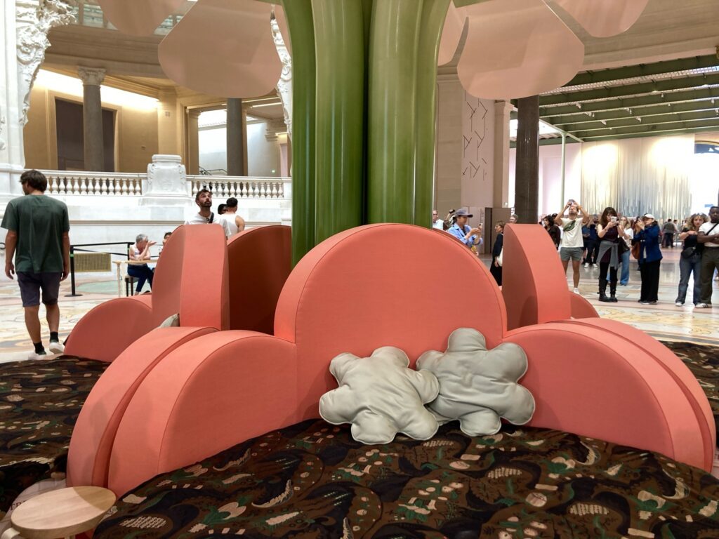 Le Grand Palais Exposition Paris Design Week by @mailmiocuoredipietratremaancora